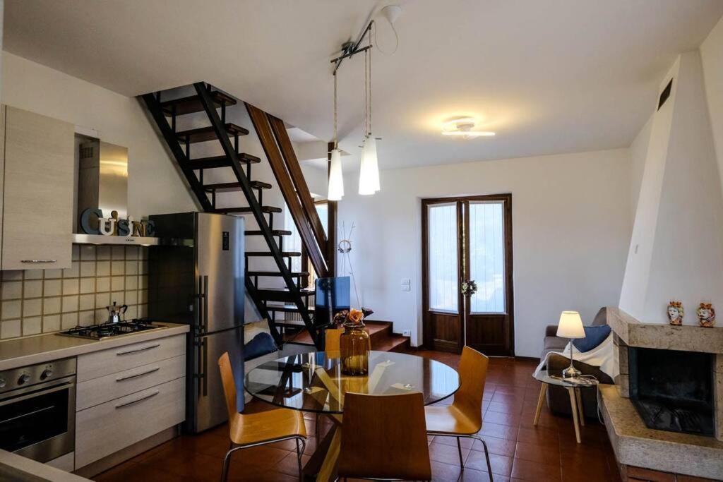 Casa Delle Ochette Villa Costermano Exteriör bild